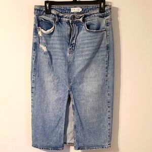 Cello Blue Distressed Bermuda Jeans